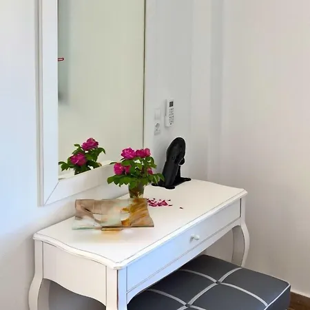 Star Santorini Hotel