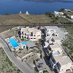 Star Santorini Otel 3*