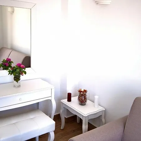 Star Santorini Otel 3*