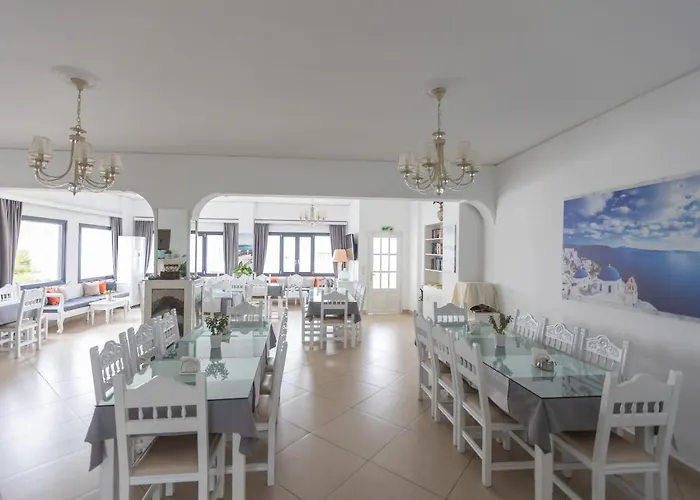 Hotel Star Santorini 3*