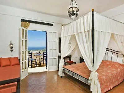 Star Santorini Hotel 3*